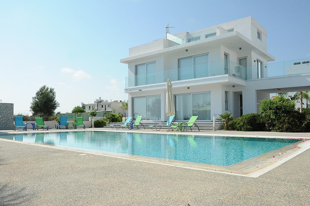 Villa Kalypso Ayía Nápa Extérieur photo