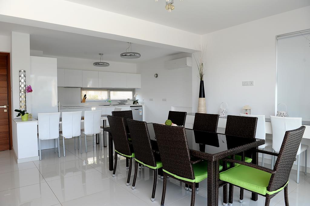 Villa Kalypso Ayía Nápa Extérieur photo