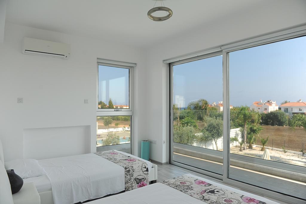Villa Kalypso Ayía Nápa Extérieur photo