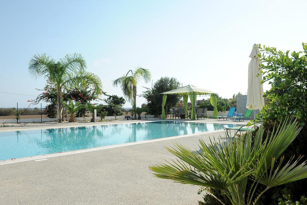 Villa Kalypso Ayía Nápa Extérieur photo